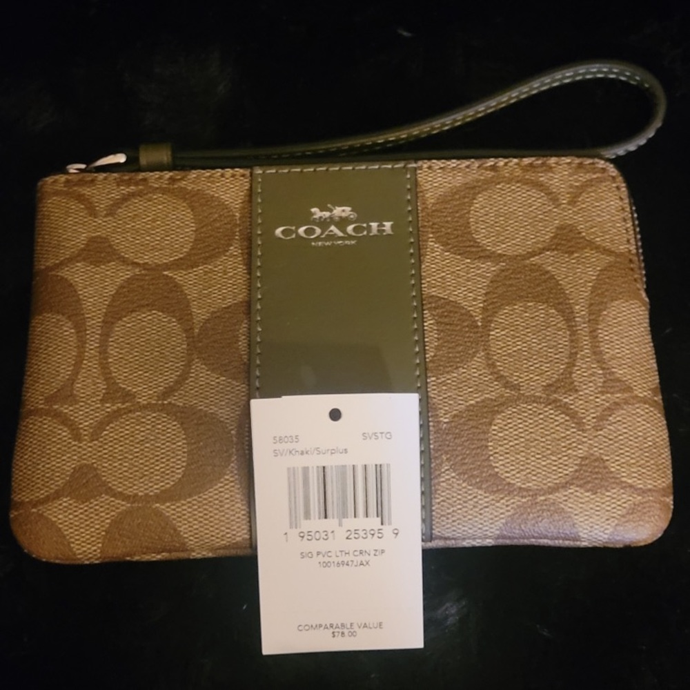NWT/COACH WRISTLET/SV/KHAKI/SURPLUS